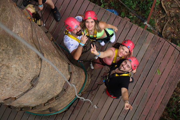 Zipline и верёвочный парк Микли